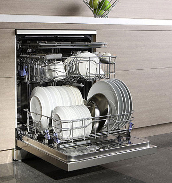 Comparação Jeenow: Máquina de lavar louça construída em Vs bancada